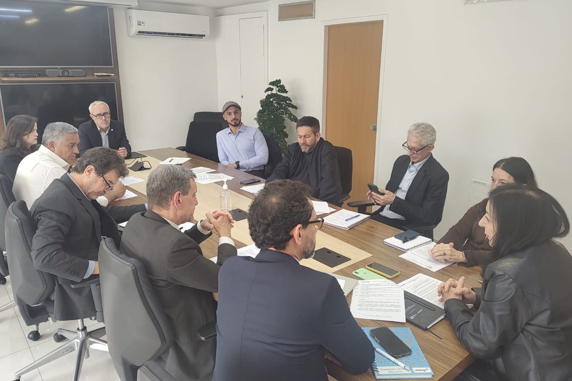 Pauta Específica: Reitoria traz respostas na segunda reunião e sinaliza continuidade do diálogo após análise do Sindicato   