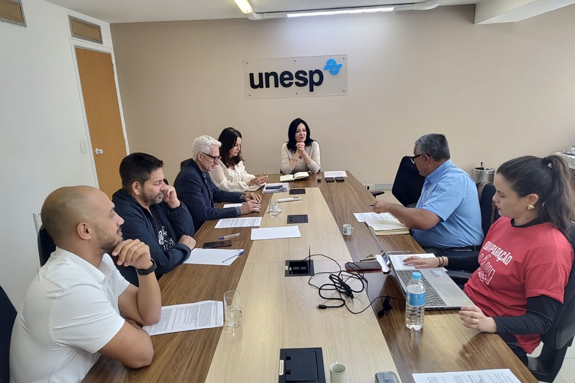 Pauta Específica 2025: Cobrança de compromisso assumido com a referência no final deste ano foi assunto central na terceira negociação