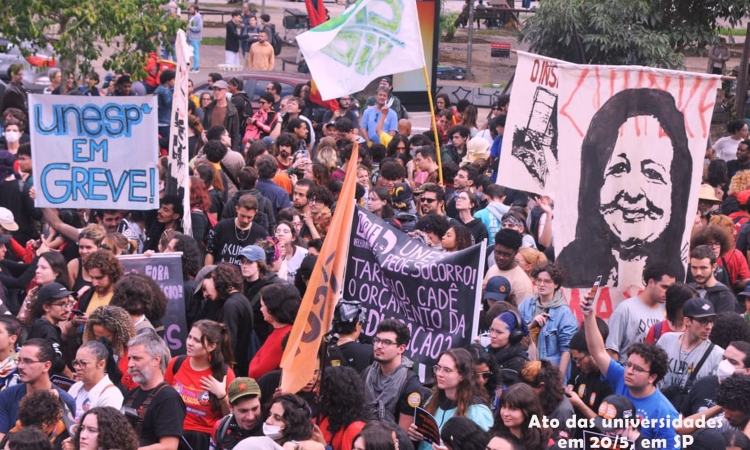 Em vez de negociação e diálogo, reitores se apoiam na intransigência e na repressão ao movimento   